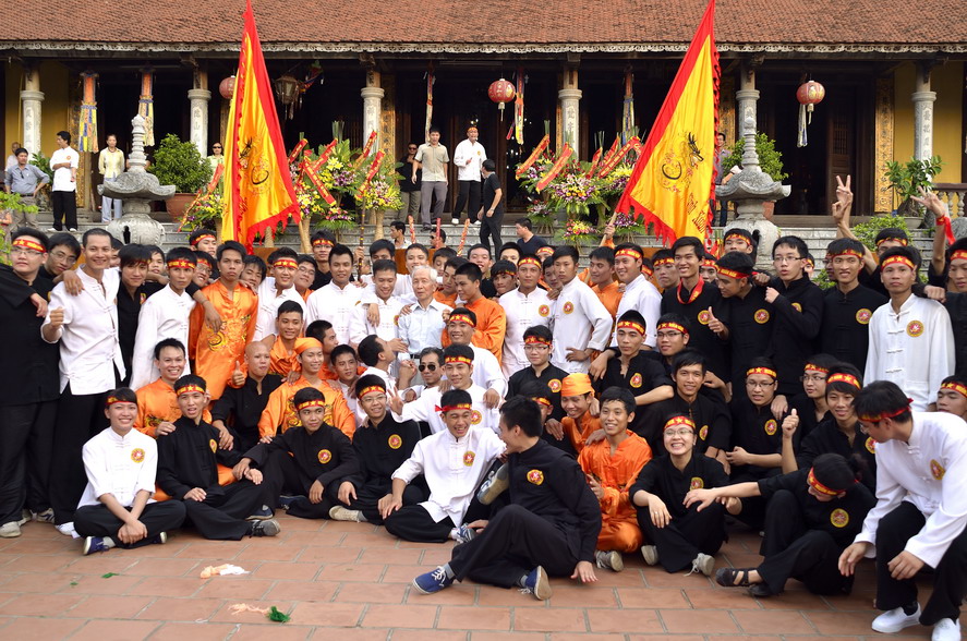 Lão Võ Sư Phan Dương Bình Và Các Môn Sinh Trong Võ Đường A3