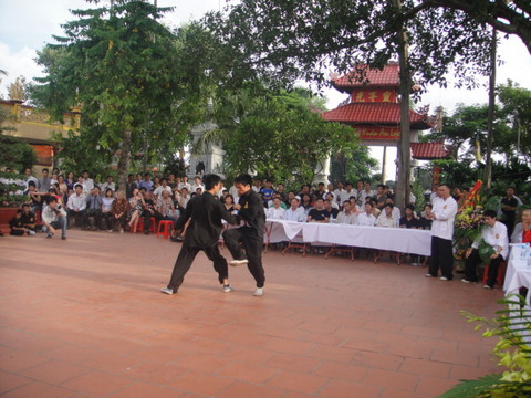 Các võ sinh trong buổi lễ...
