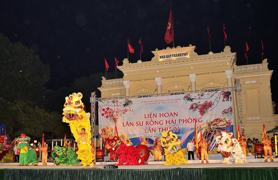 Vào trận - A10