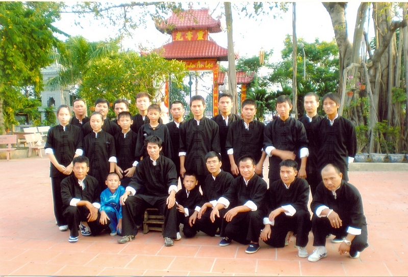 Thầy trò ngày đầu thành lập võ đường tại Linh Quang Tự - Ảnh 01